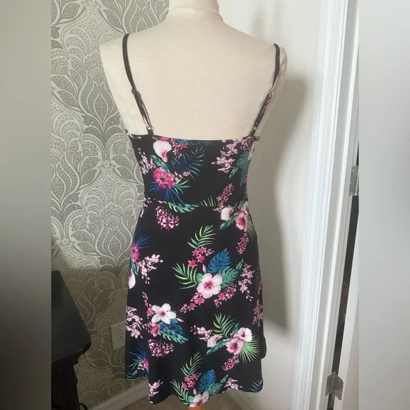 Eye Candy Black Dress with Pink and Blue Floral Design - Picture 2 of 3